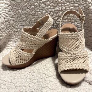 Macrame wedges.